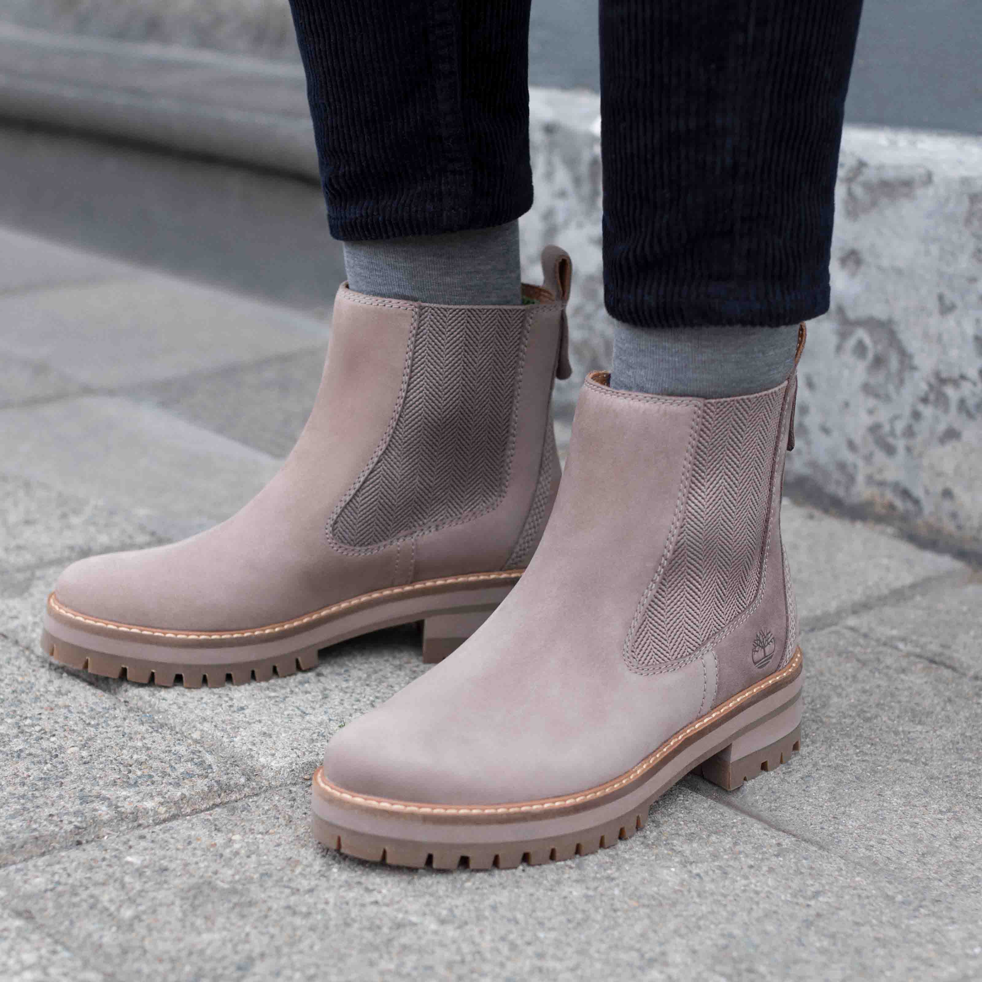 valley chelsea boots